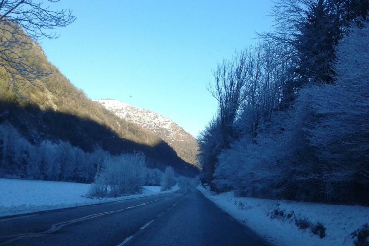 La Feda Gite Pyrenees Ariegeoises Auzat Exteriér fotografie
