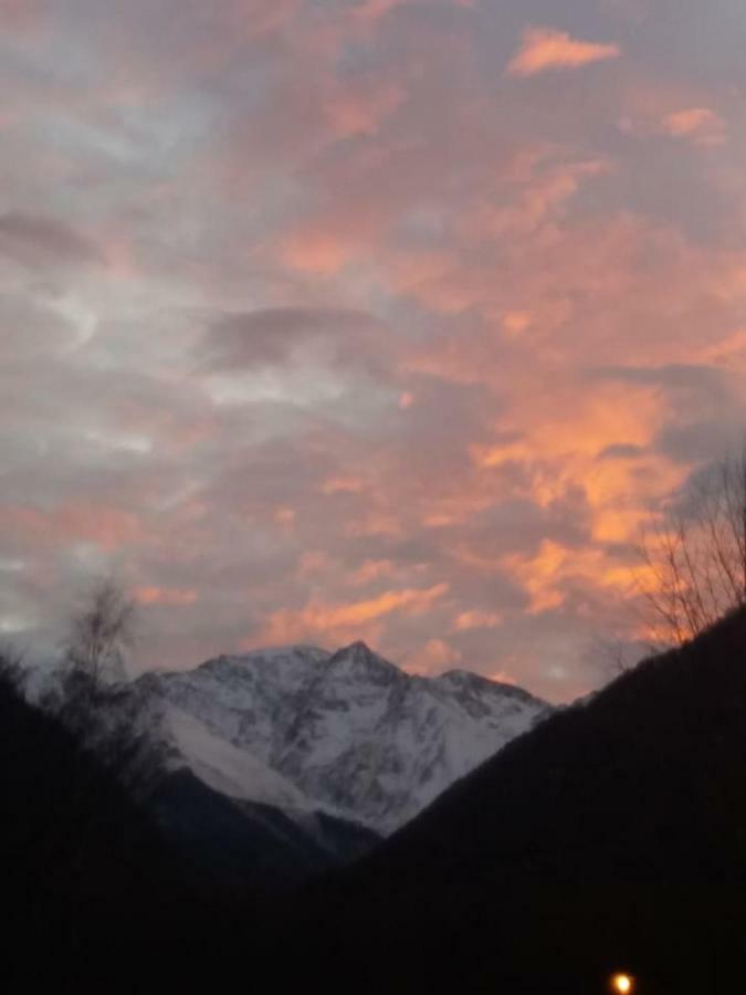 La Feda Gite Pyrenees Ariegeoises Auzat Exteriér fotografie